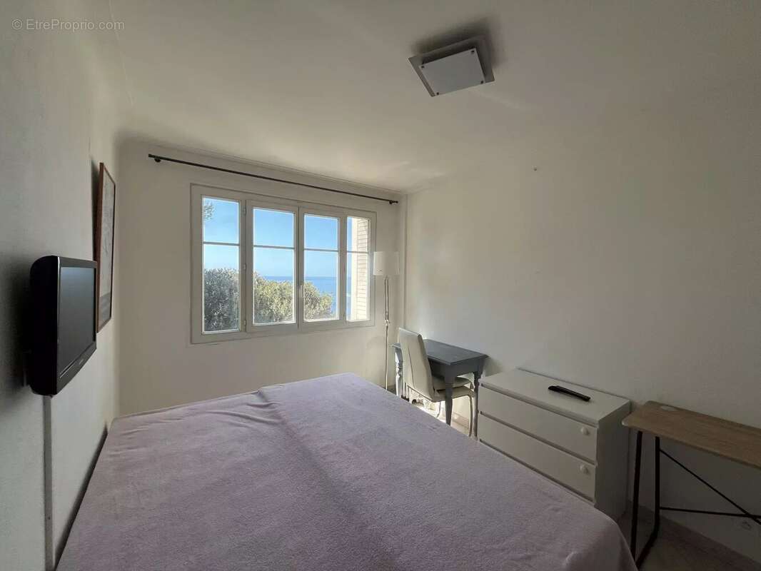 Appartement à ROQUEBRUNE-CAP-MARTIN