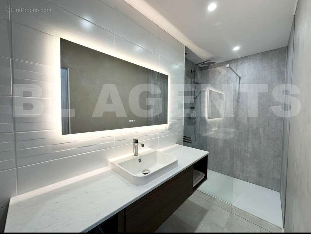 Messenger_creation_5B080710-EC04-4767-A061-CF931CA2A808 - Maison à DIEPPE