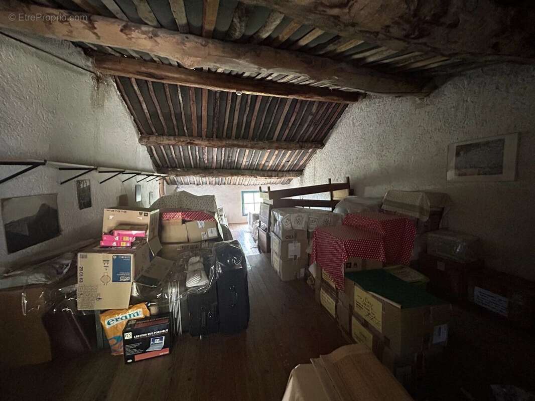 Maison à CHAMPTERCIER