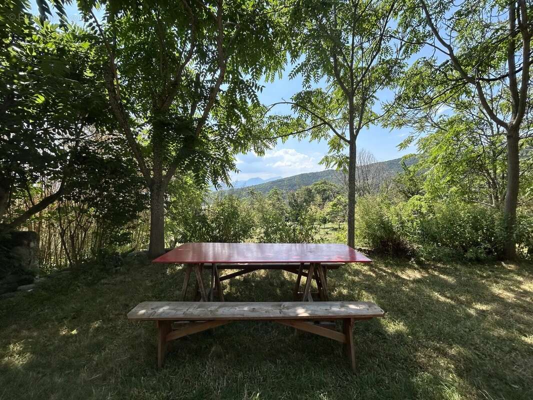 Maison à CHAMPTERCIER