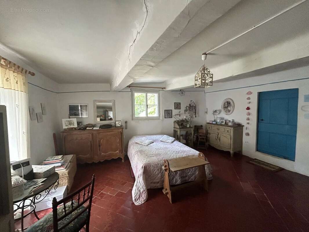 Maison à CHAMPTERCIER