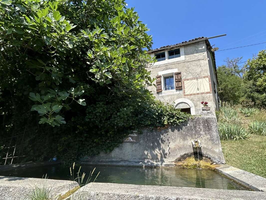 Maison à CHAMPTERCIER