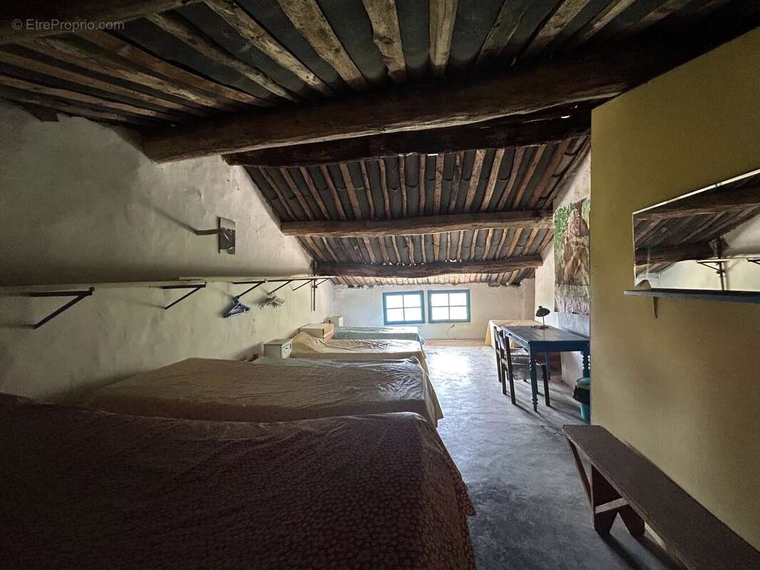 Maison à CHAMPTERCIER