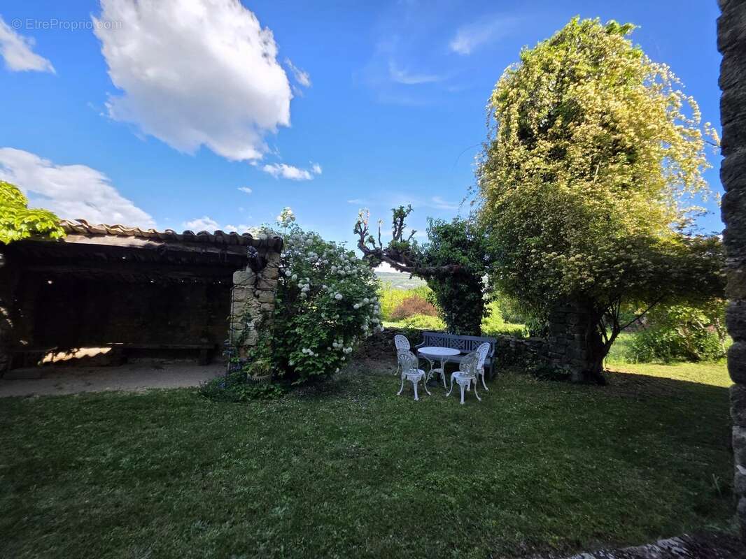 Maison à SIMIANE-LA-ROTONDE