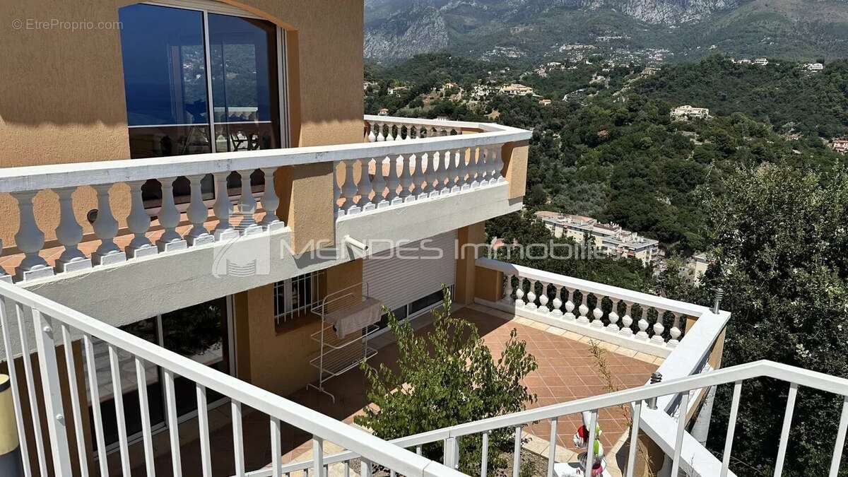 Maison à MENTON
