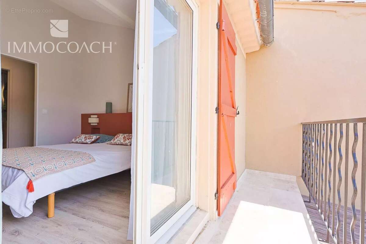 Maison à COLLOBRIERES