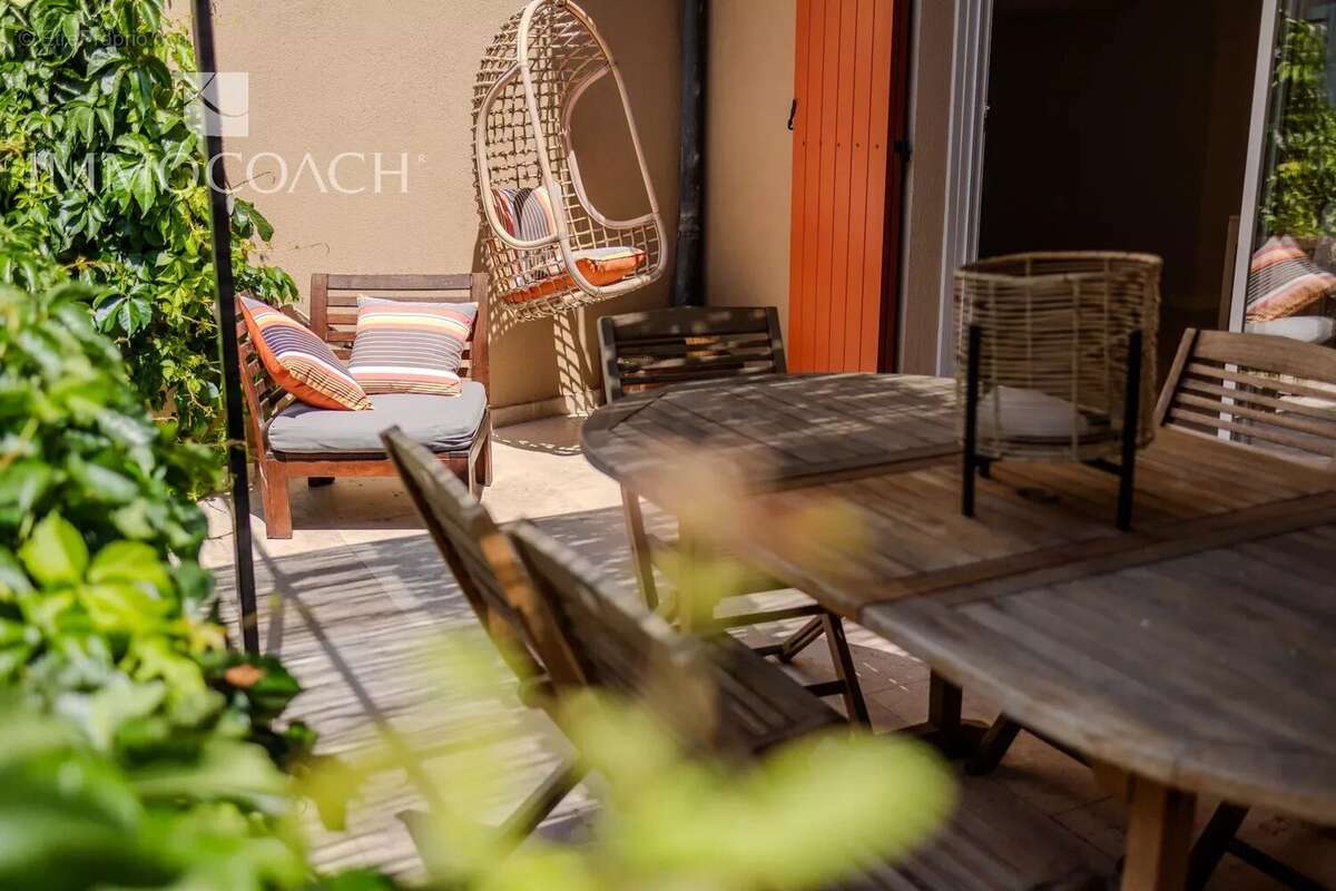 Maison à COLLOBRIERES