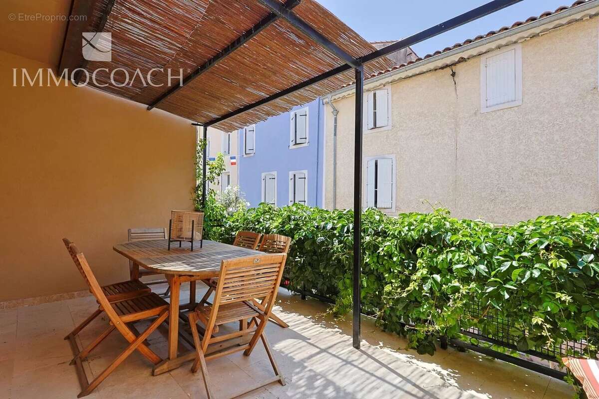 Maison à COLLOBRIERES