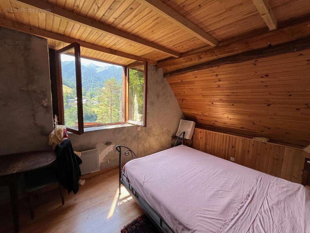 JUSTE 15 - Maison à ASPET