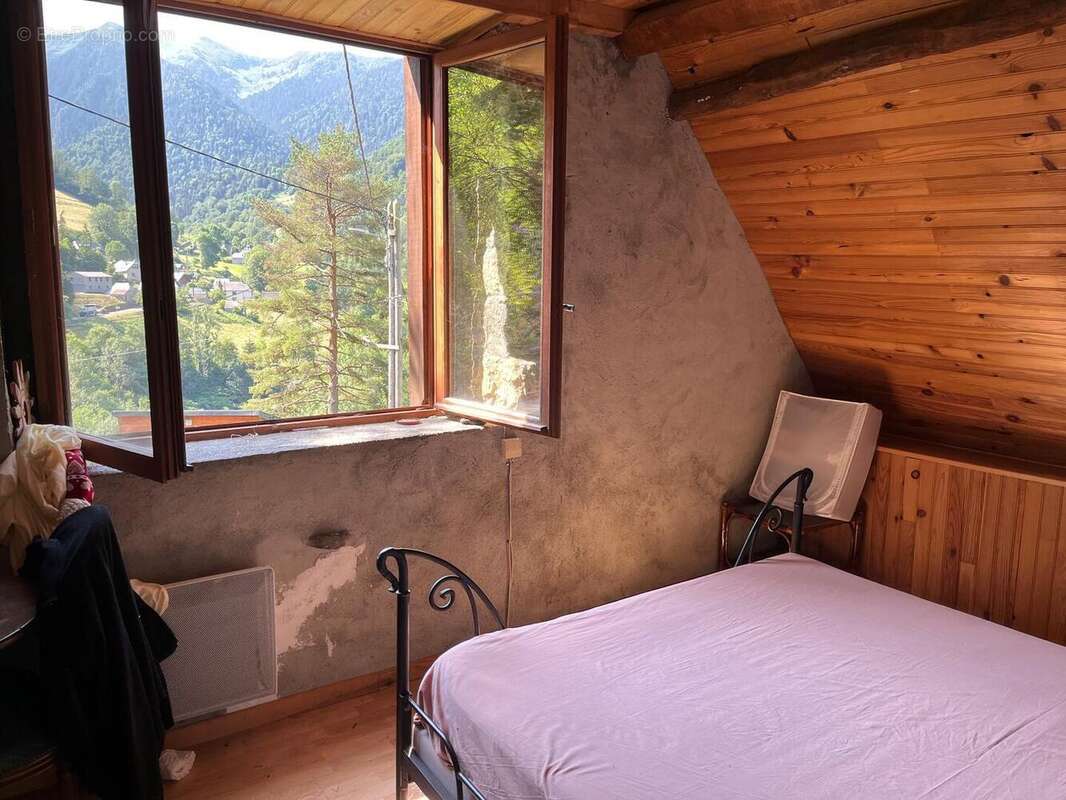 JUSTE 16 - Maison à ASPET