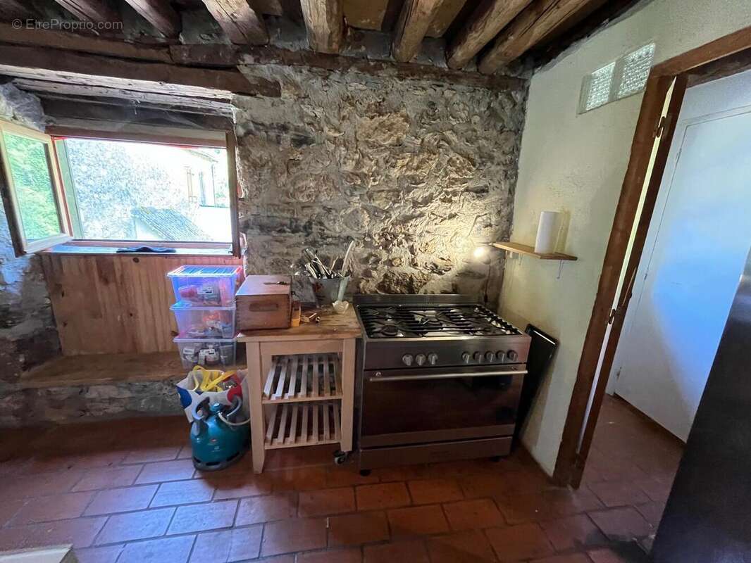 JUSTE 8 - Maison à ASPET