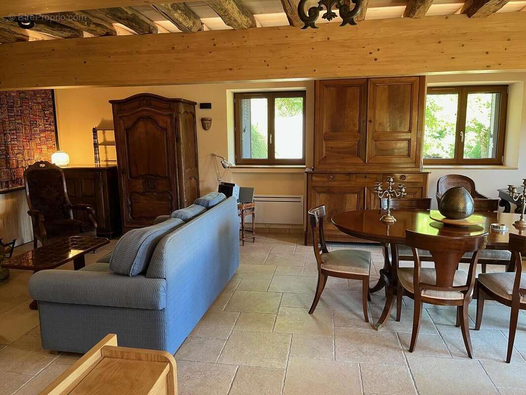 LYON 9 - Maison à ASPET