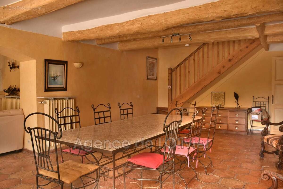 Maison à MOUANS-SARTOUX