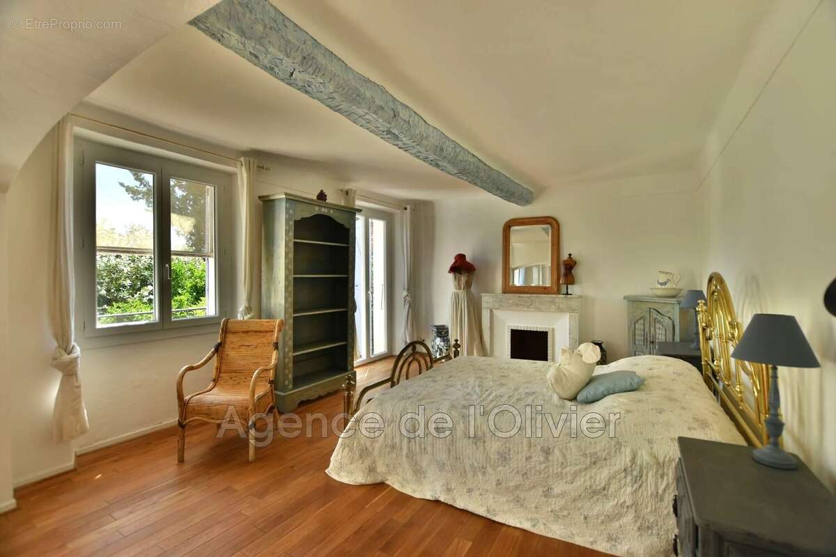 Maison à MOUANS-SARTOUX