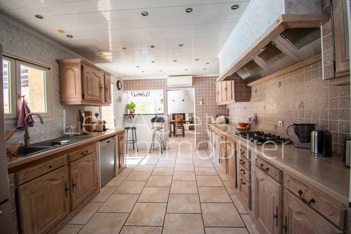 Maison à MANDELIEU-LA-NAPOULE