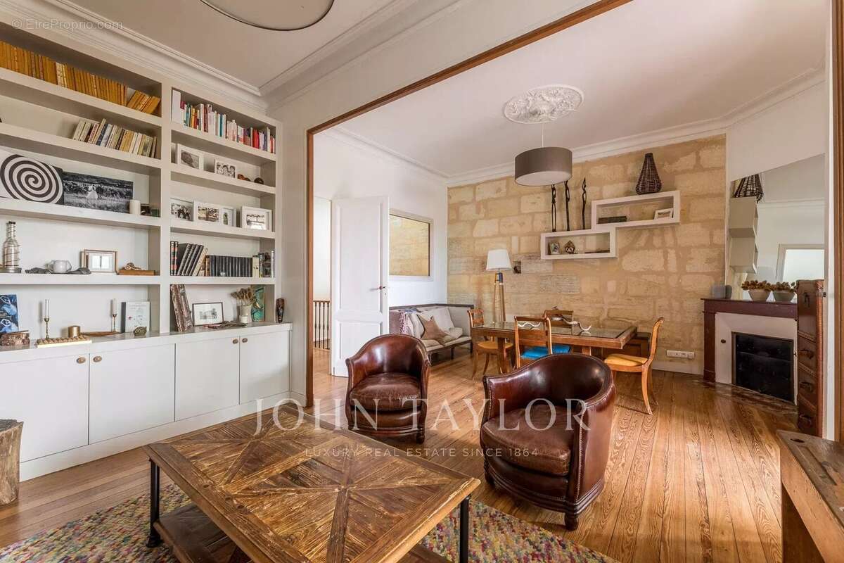 Appartement à BORDEAUX