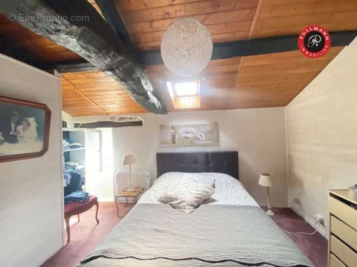 Maison à LA CHAPELLE-HERMIER