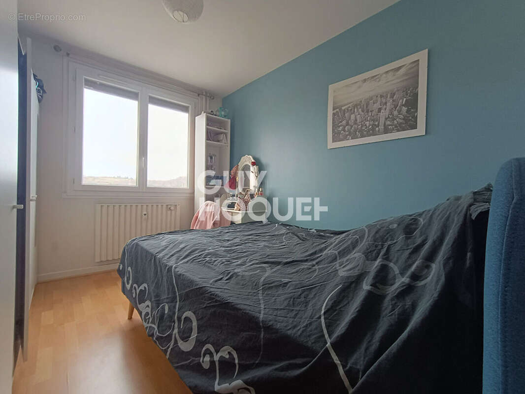 Appartement à BOURGOIN-JALLIEU