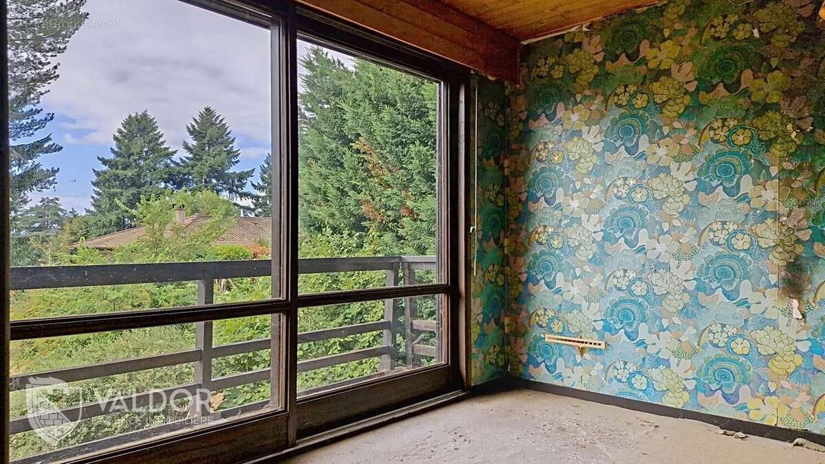 Maison à MONTMERLE-SUR-SAONE