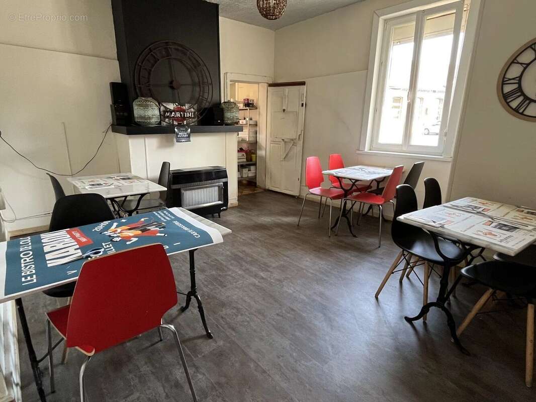 Commerce à SAINT-SAULVE