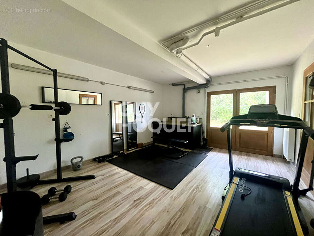 Maison à SAINT-HILAIRE-LES-MONGES