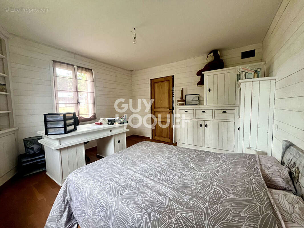 Maison à SAINT-HILAIRE-LES-MONGES