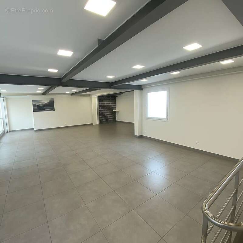 Commerce à BOIS-COLOMBES