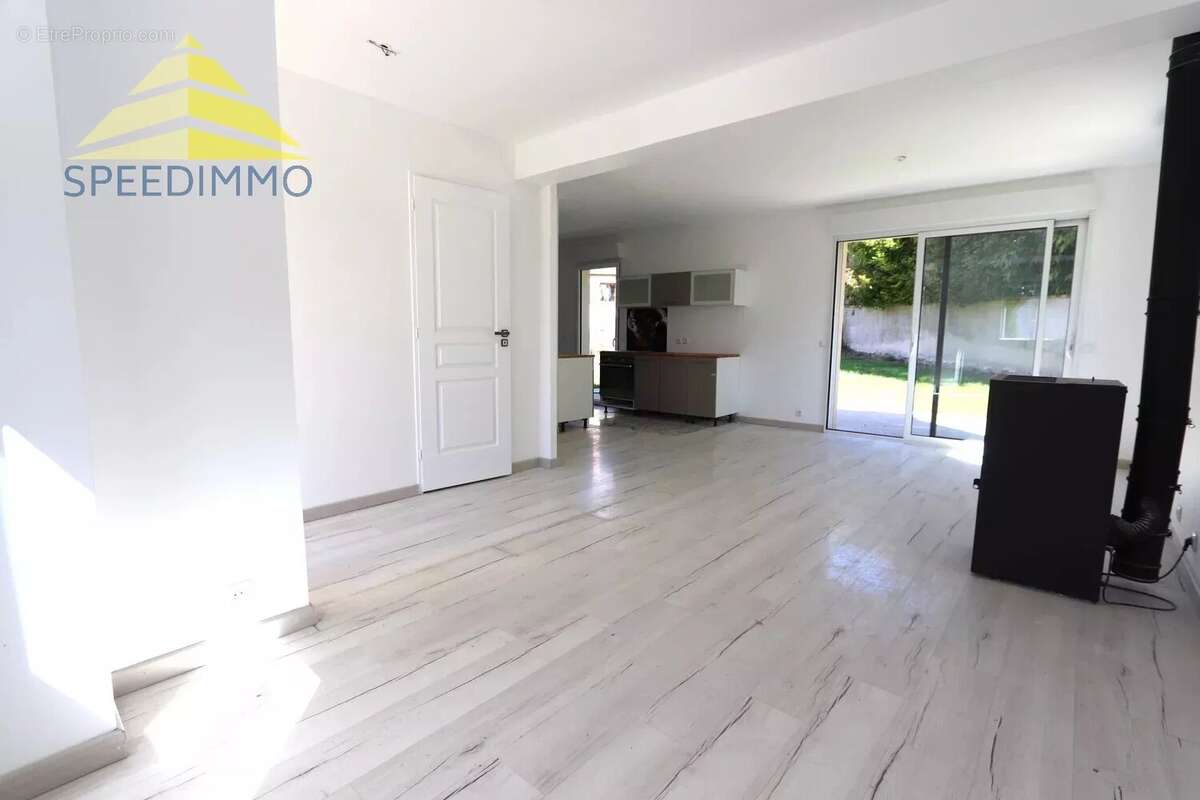 Maison à MAROLLES-EN-BRIE