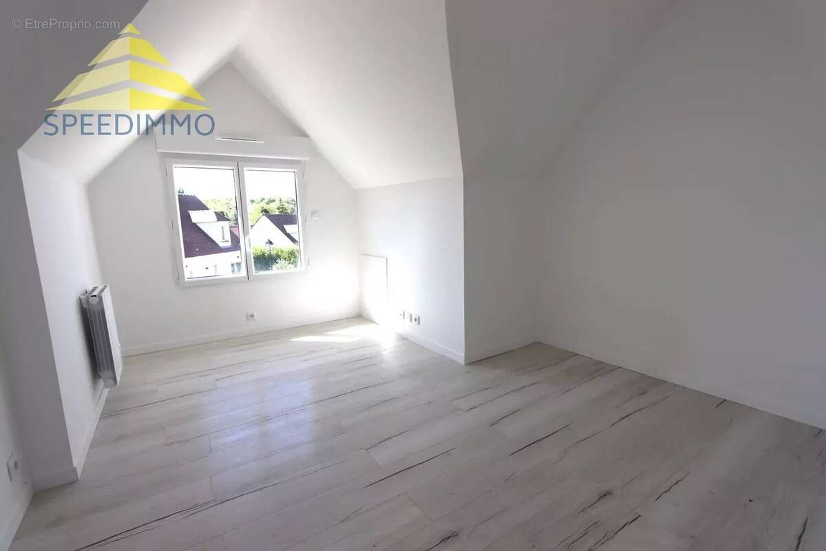 Maison à MAROLLES-EN-BRIE