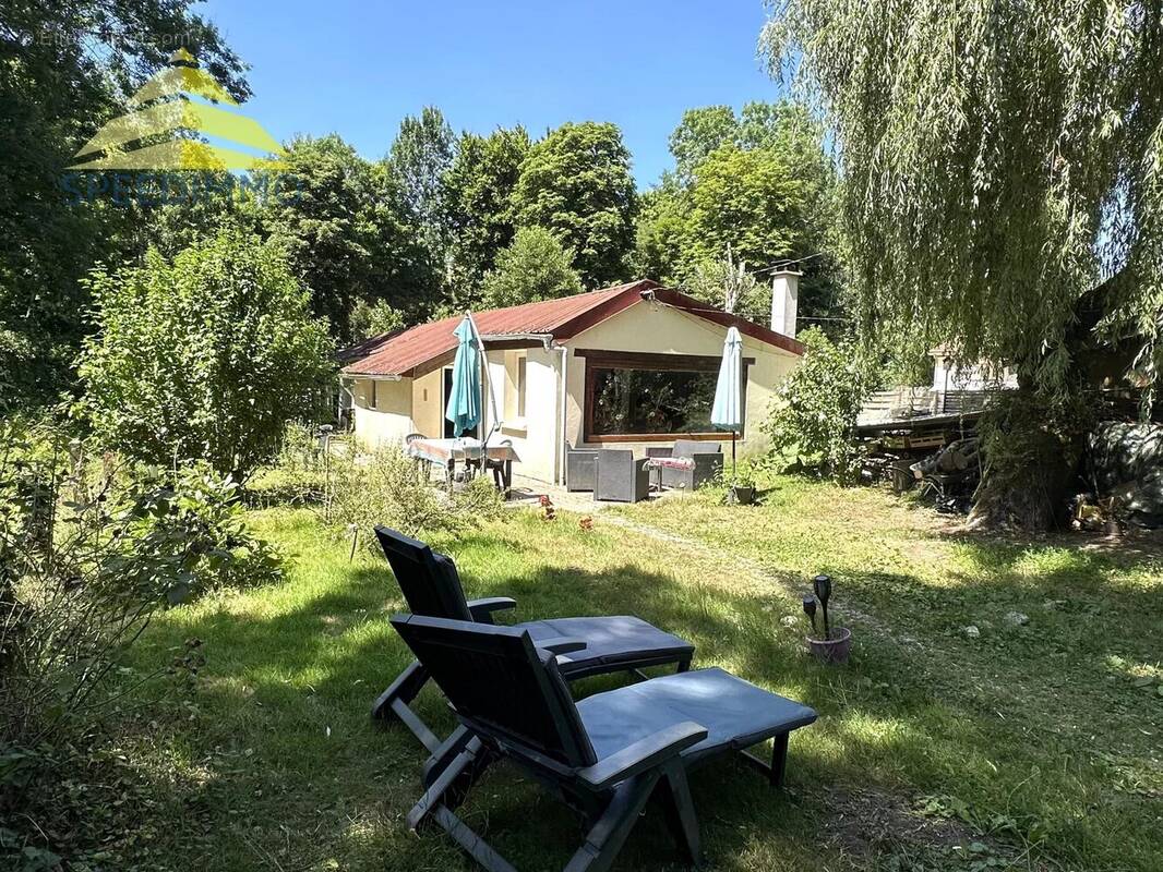 Maison à COMBS-LA-VILLE