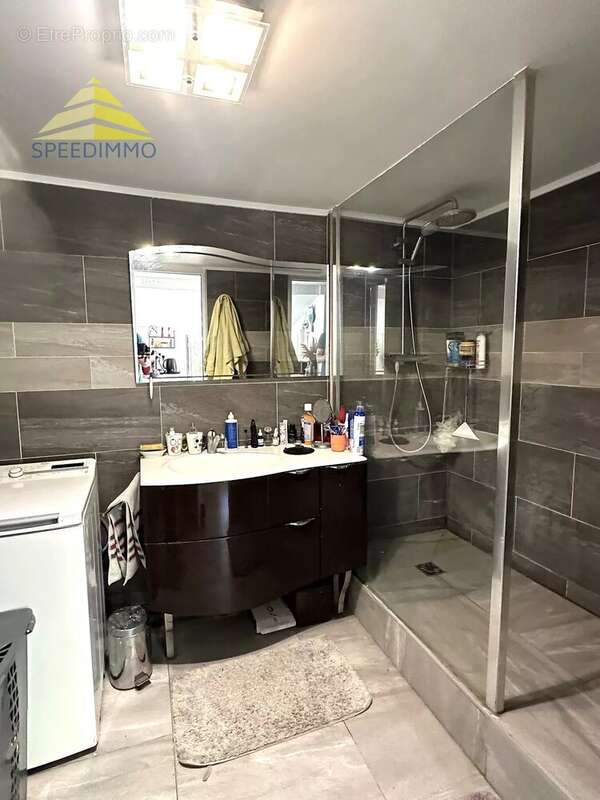 Maison à COMBS-LA-VILLE