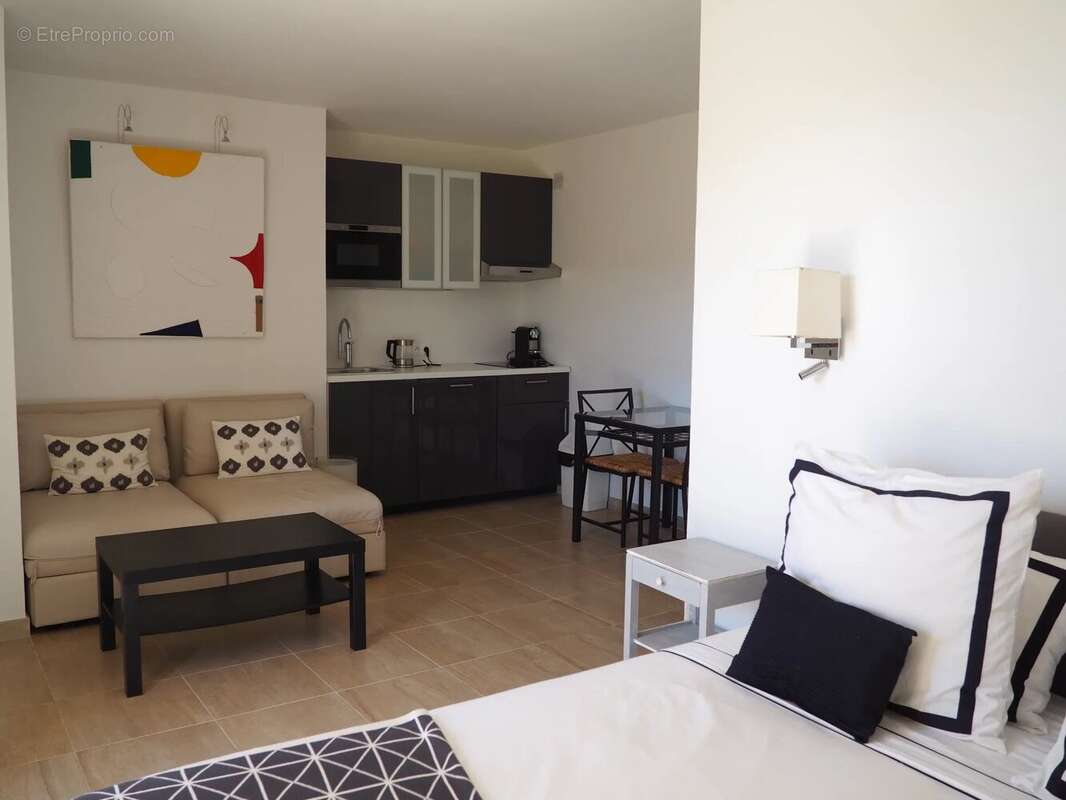 Maison à LA GARDE-FREINET