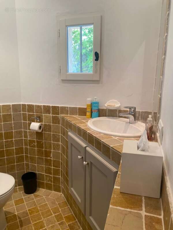 Maison à LA GARDE-FREINET