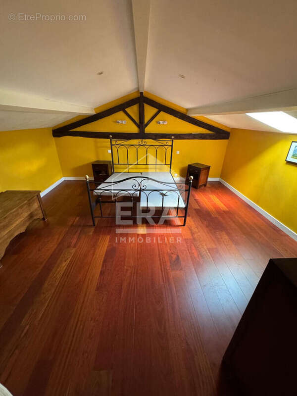 Maison à MONTPON-MENESTEROL