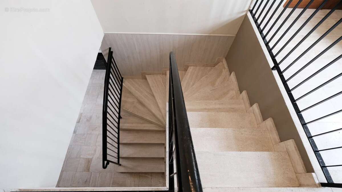 Maison à MONTIGNY-EN-MORVAN