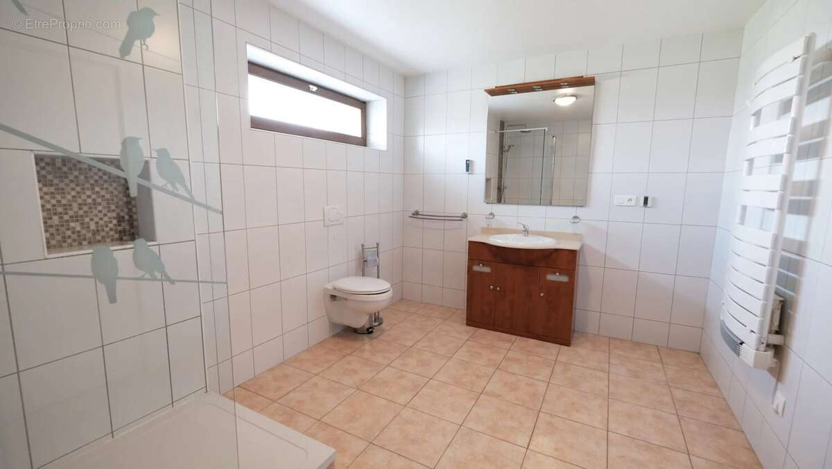 Maison à MONTIGNY-EN-MORVAN