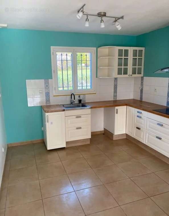 Maison à VILLECROZE