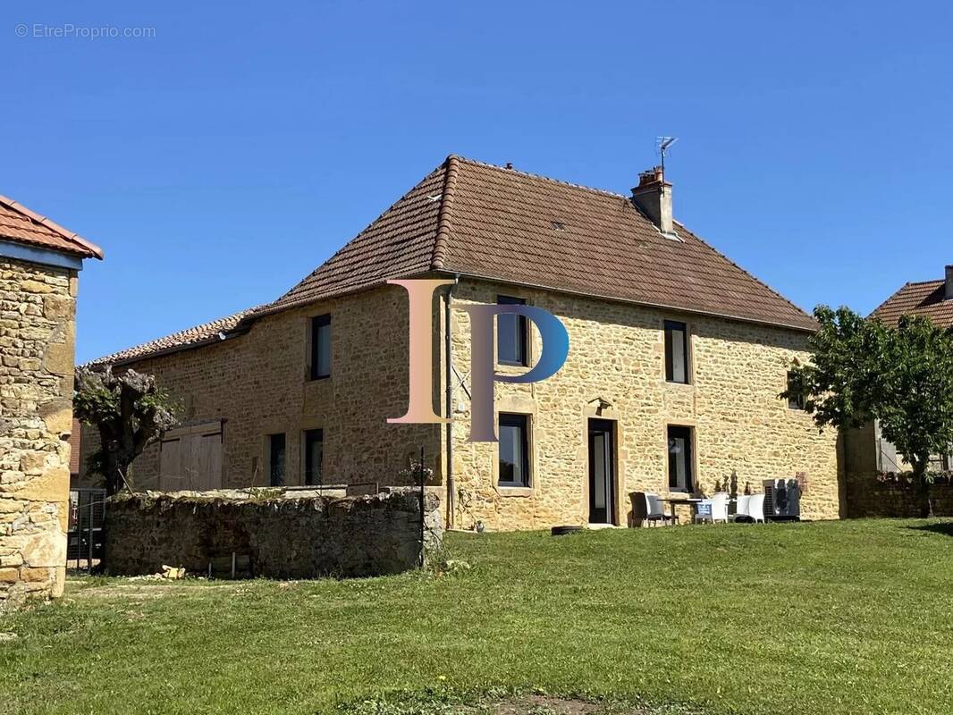 Maison à IGUERANDE