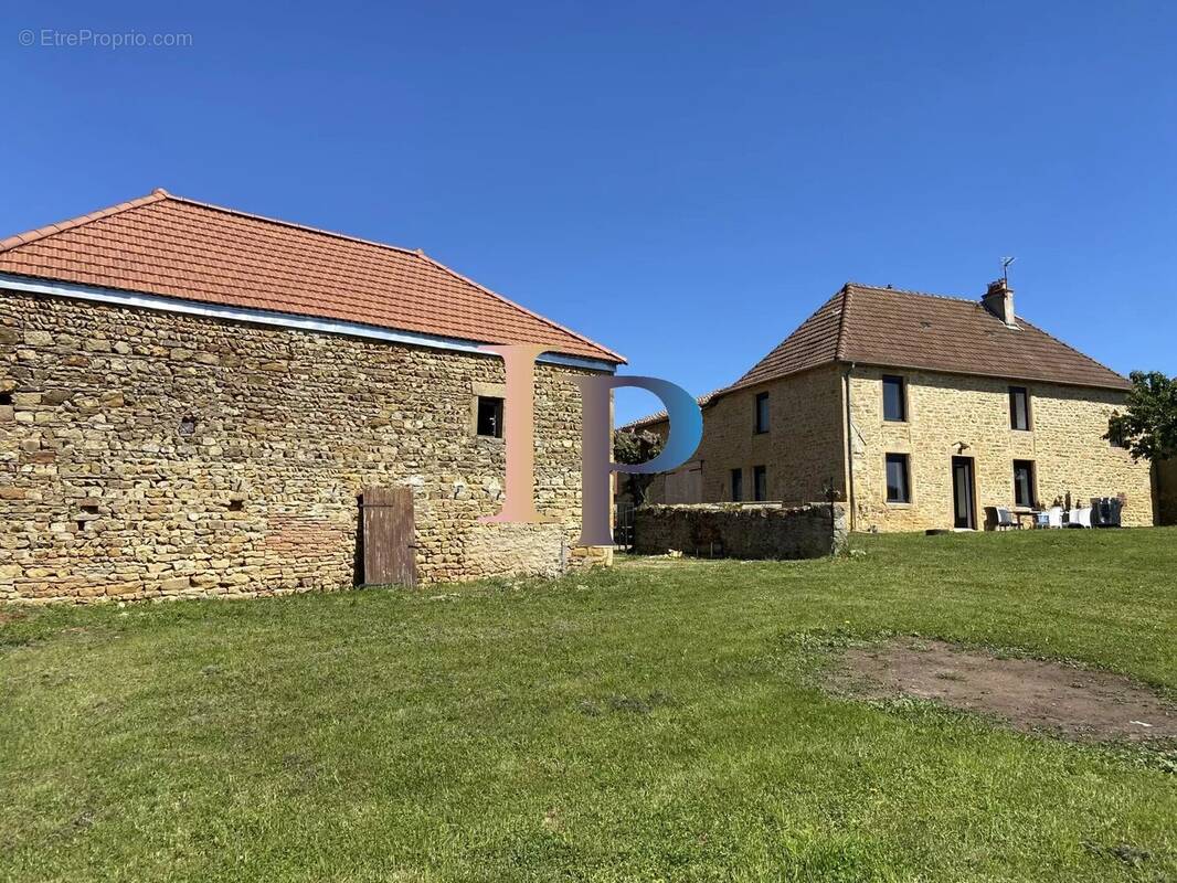 Maison à IGUERANDE