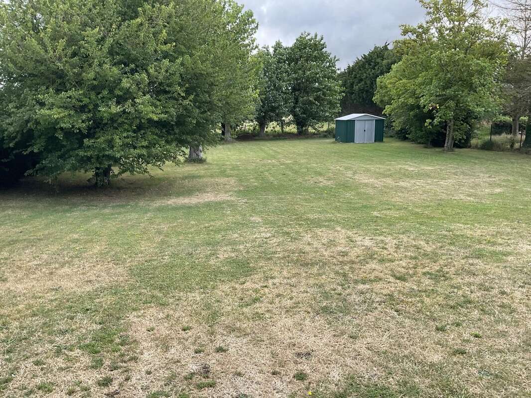 Maison à GROFFLIERS