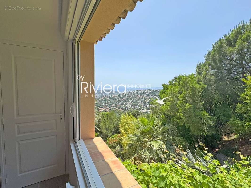 Maison à CAVALAIRE-SUR-MER