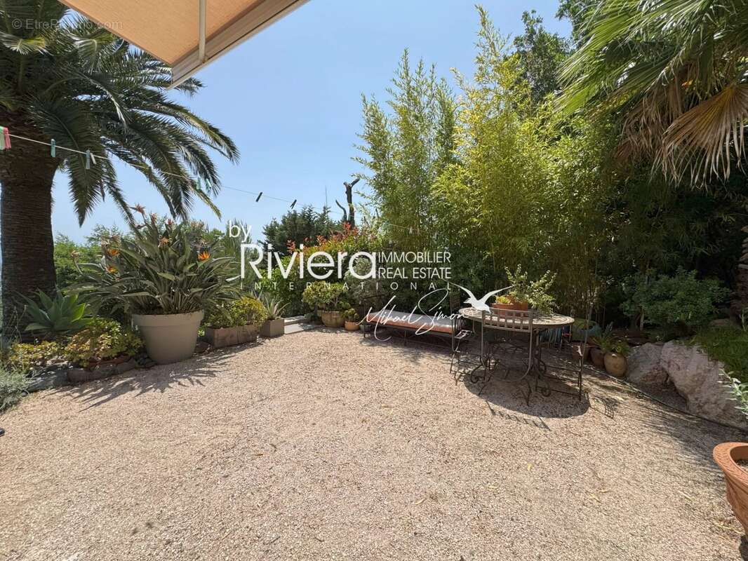 Maison à CAVALAIRE-SUR-MER