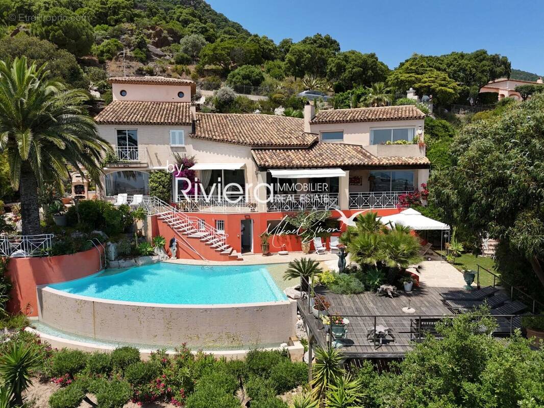 Maison à CAVALAIRE-SUR-MER