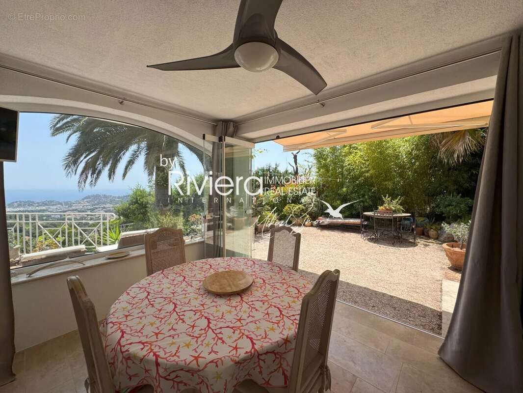 Maison à CAVALAIRE-SUR-MER