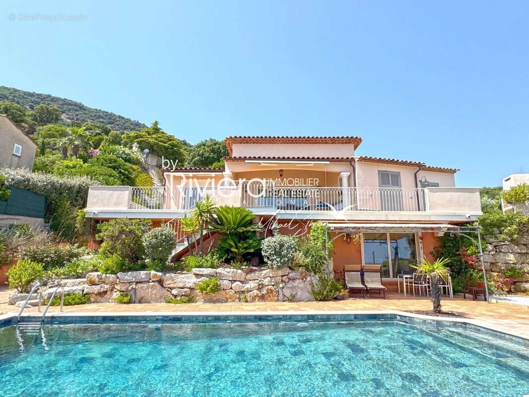 Maison à CAVALAIRE-SUR-MER