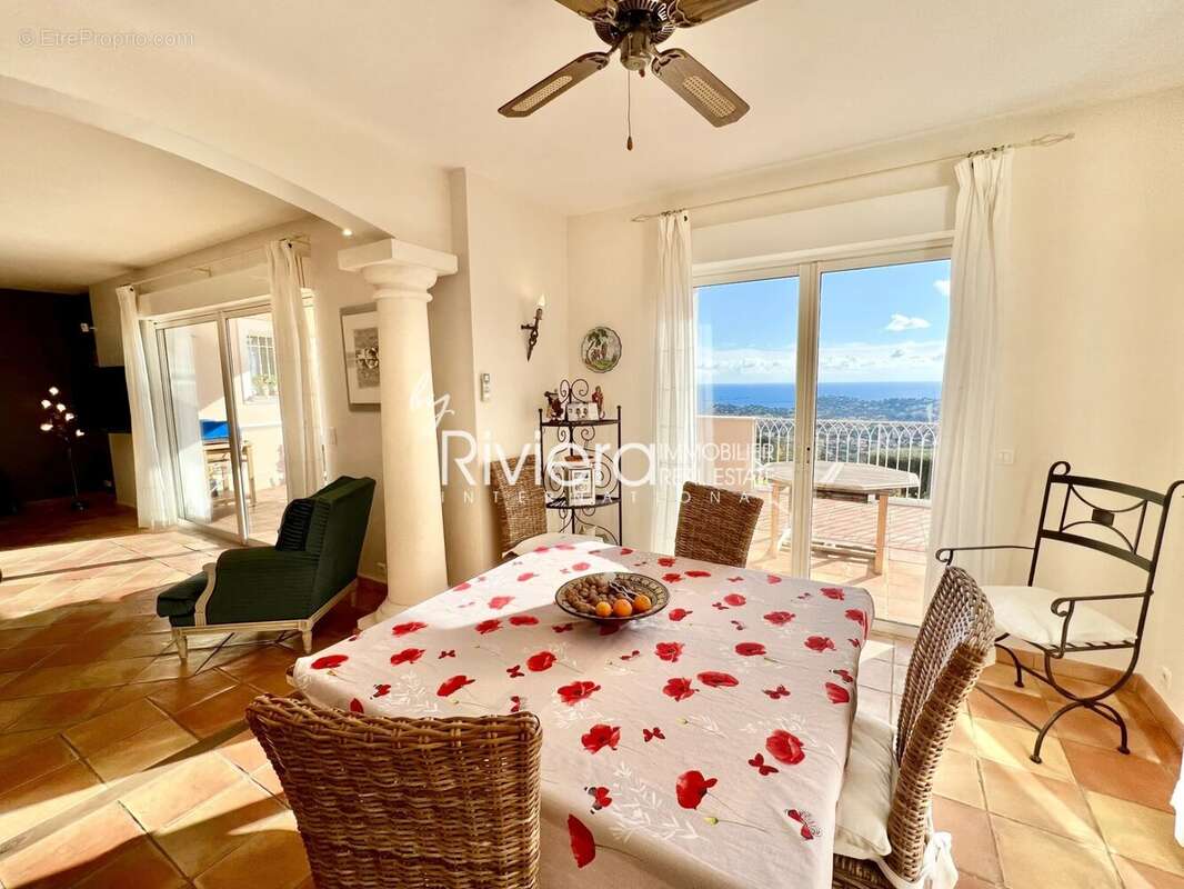 Maison à CAVALAIRE-SUR-MER