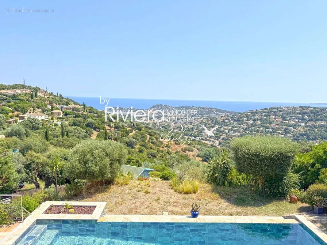 Maison à CAVALAIRE-SUR-MER