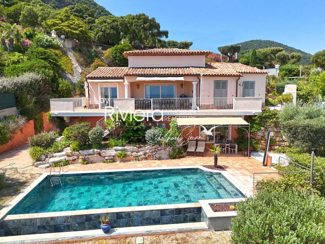 Maison à CAVALAIRE-SUR-MER