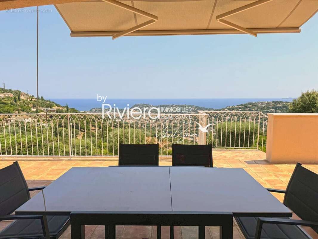 Maison à CAVALAIRE-SUR-MER