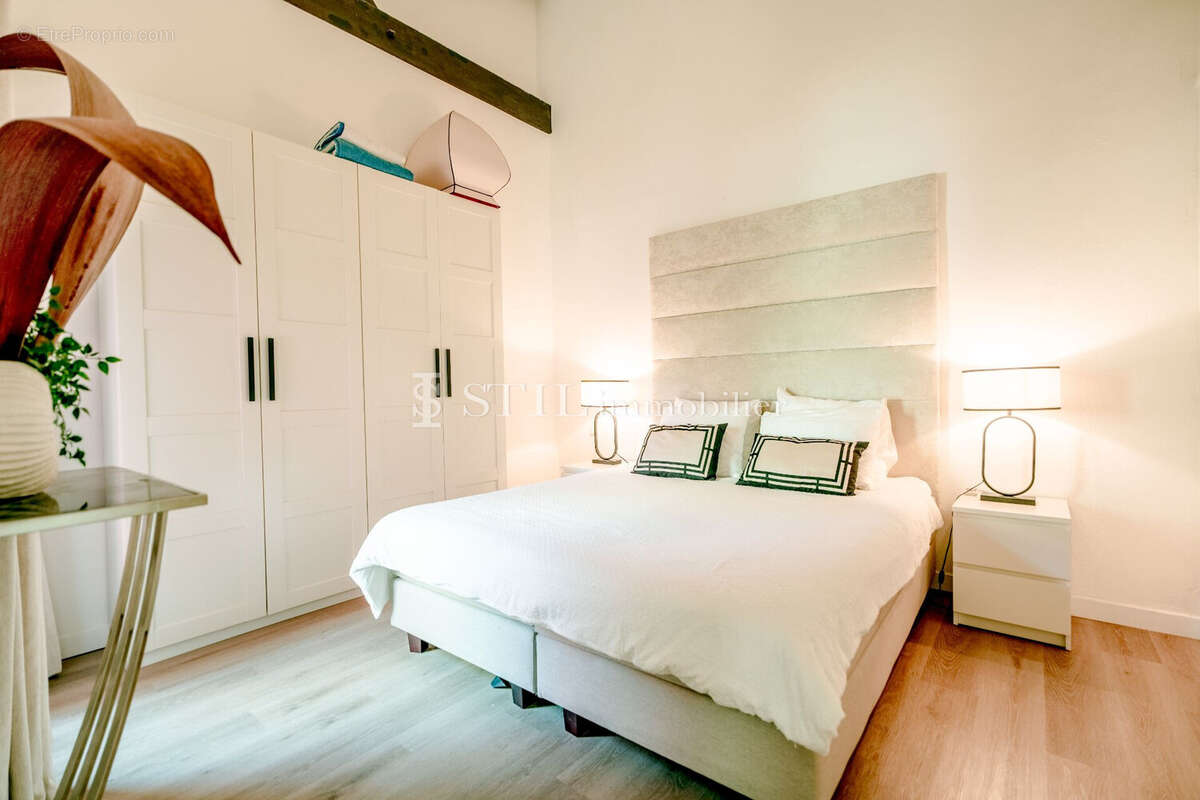Appartement à GRIMAUD